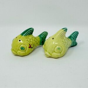 Vintage 1950s Ceramic Angel Fish Salt and Pepper Shakers Green